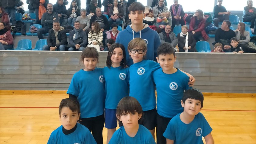 Participants a la Trobada d'Escoles de Bàsquet