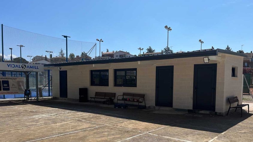 El nou local amb oficina, sala de material i bany a les pistes de bitlles