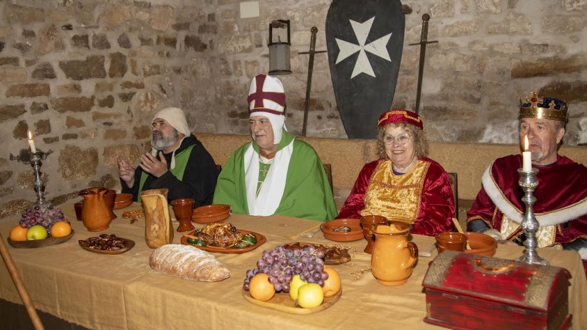 Recreació hospitalera a Casa Valls de quadres concrets a càrrec d’entitats locals