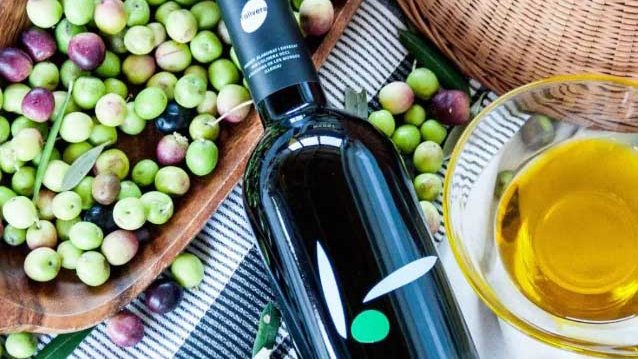 L'oli L’Olivera Finques