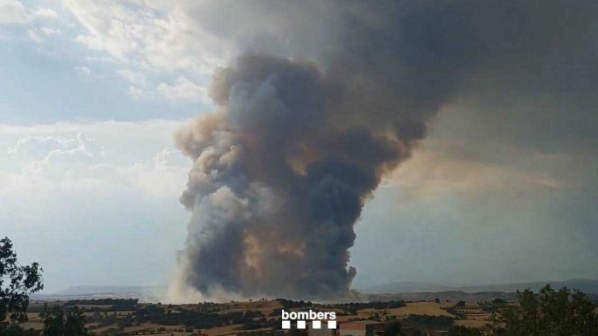 L'espectacular columna de fum