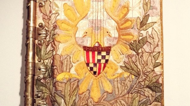 Pany davanter de la Senyera de l'Orfeó Nova Tàrrega dissenyada pel Mestre Güell (1917)