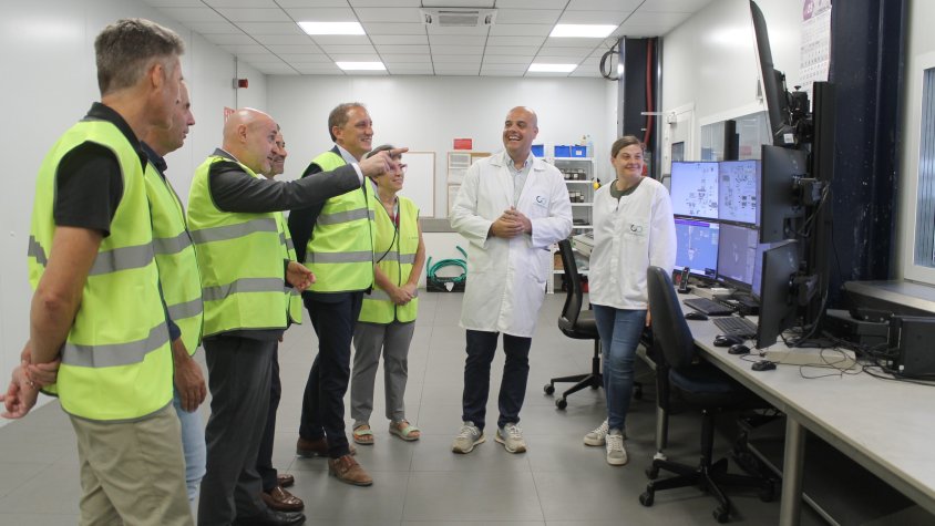 Visita de Prieto i Crespín a Cotecnica