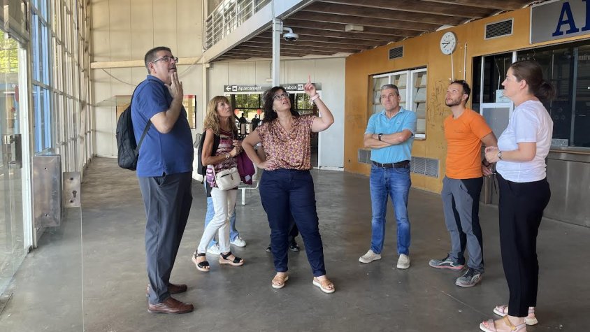 Visita a les instal·lacions responsables de Territori acompanyats de l'alcaldessa i tècnics municipals