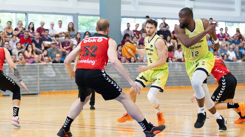 Una de les jugades del partit