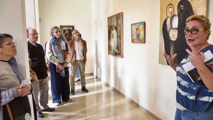 Visita guiada inaugural a l'exposició per part de Maria Guinovart