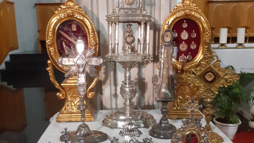 Les relíquies dels Sants que guarda la parròquia de Tàrrega