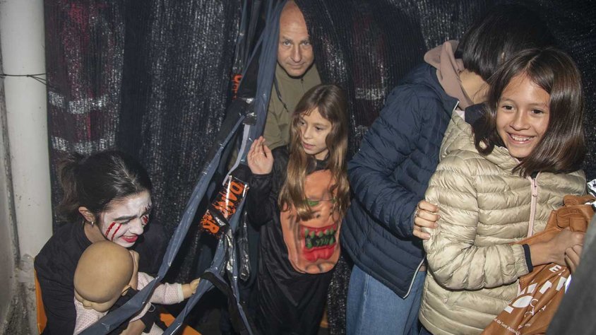 Visitants a 'La Mina de la Por'