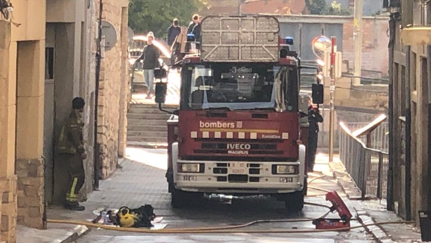 Els Bombers treballant al lloc
