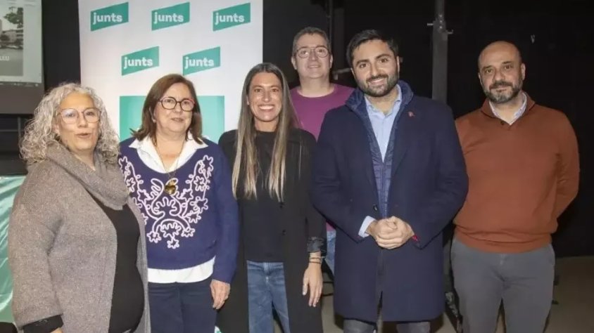 Nogueras i Rovira amb membres de Junts per Tàrrega