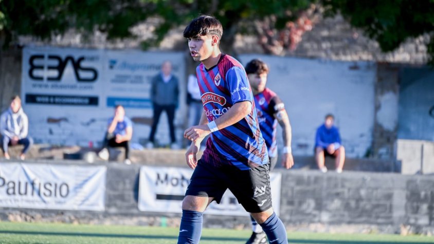 Bernat Oliver, amb un gran gol va ser un dels protagonistes del partit