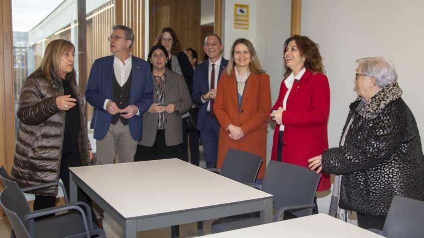 Visita de les autoritats a les instal·lacions del nou equipament