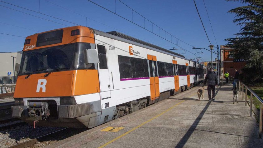 Imatge d'un tren aturat a Tàrrega