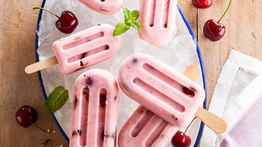 Gelat de plàtan i cireres 