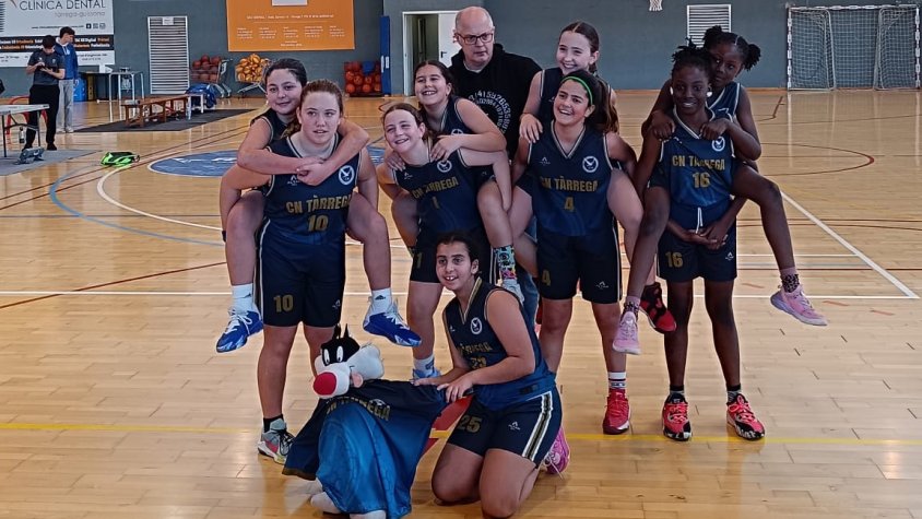 El Mini Femení A va guanyar al CB Torrefarrera per 76 a 26