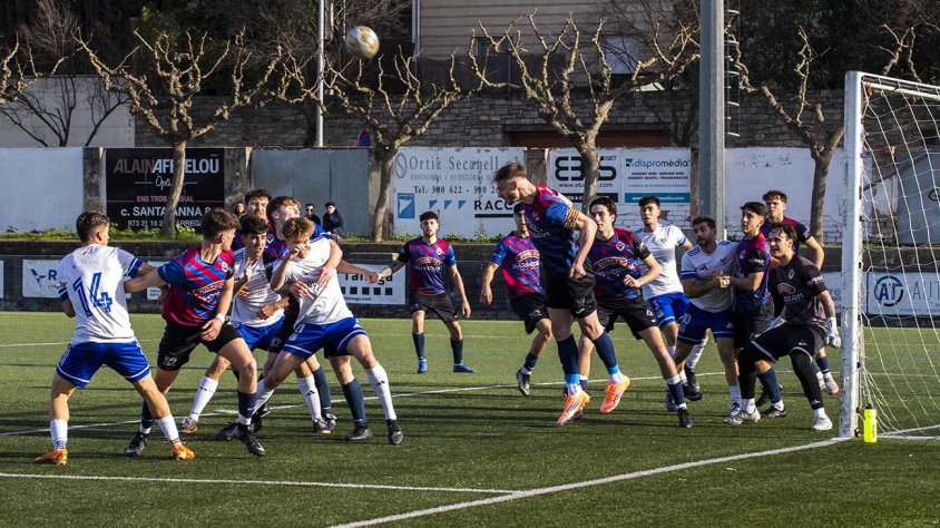 Una jugada del partit