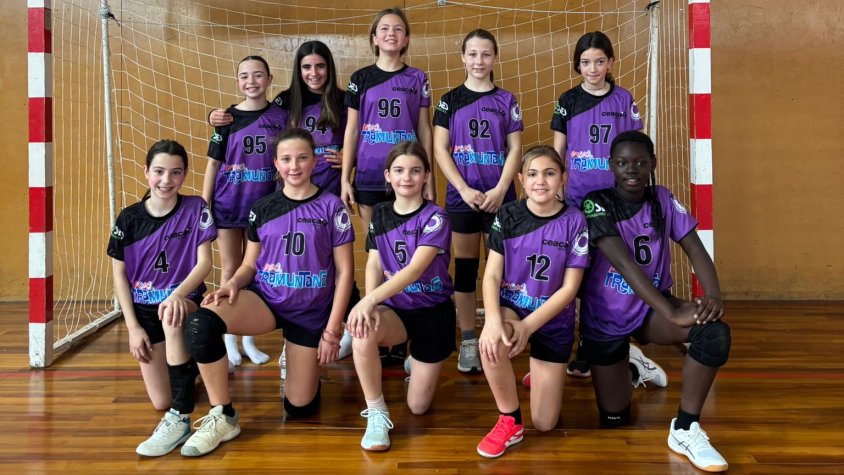 Foto de grup de les jugadores de l'Escola