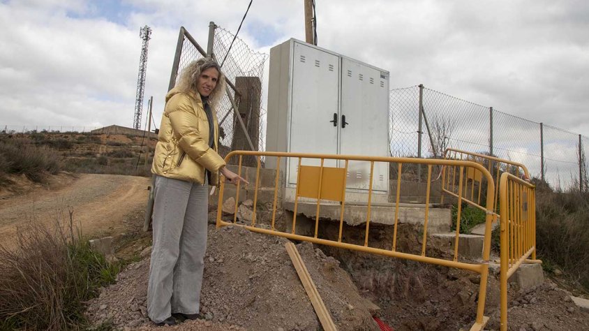 L’alcaldessa mostra les obres a la zona de l’antena
