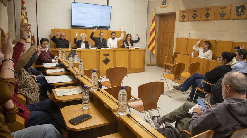 El ple del febrer, amb el secretari