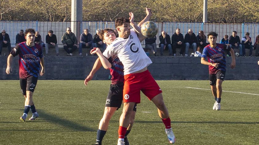 Una jugada del partit