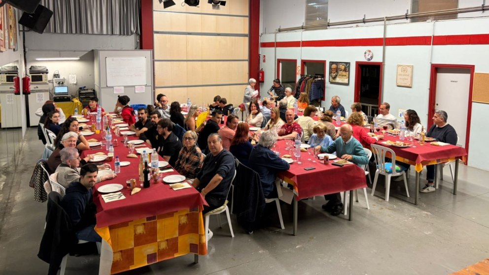 Assemblea del grup de teatre BAT. Festa del Sant Crist Trobat