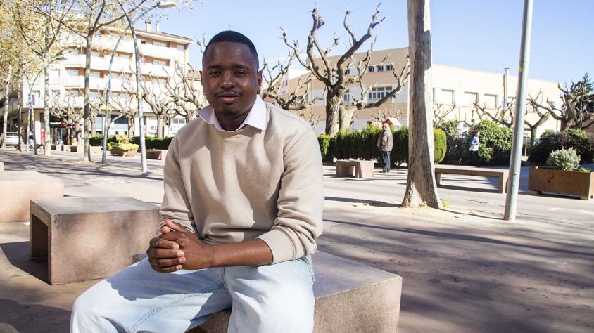 Ousmane Sy Dieng va publicar el documental ‘Un hogar para todos’ a YouTube a finals de l’any passat