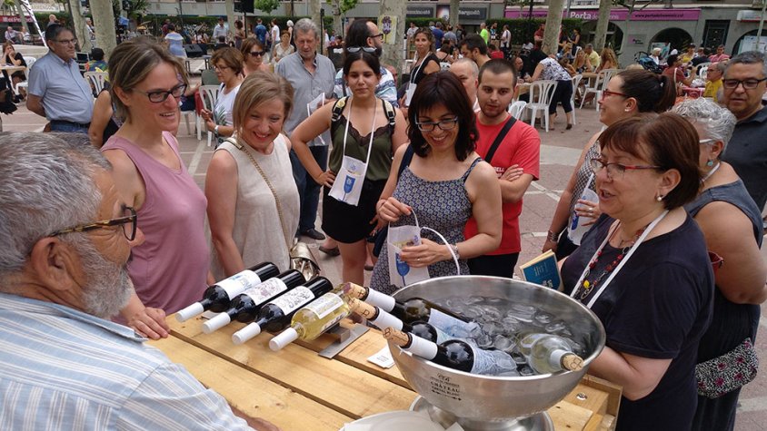 Visita institucional al "Vins i Marinada" a Tàrrega