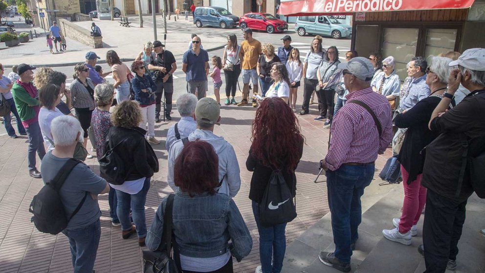 Mig centenar de persones estrenen el nou cicle de visites guiades de l'Urgell a Tàrrega