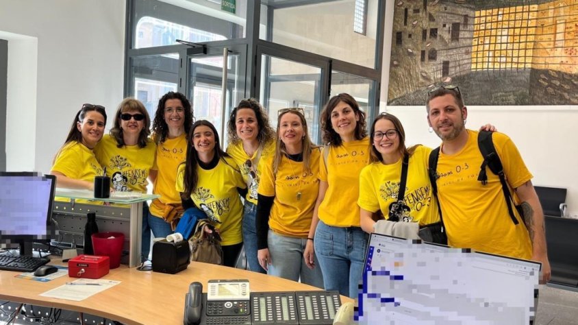 Treballadors de les llars d'infants municipals a l'Ajuntament