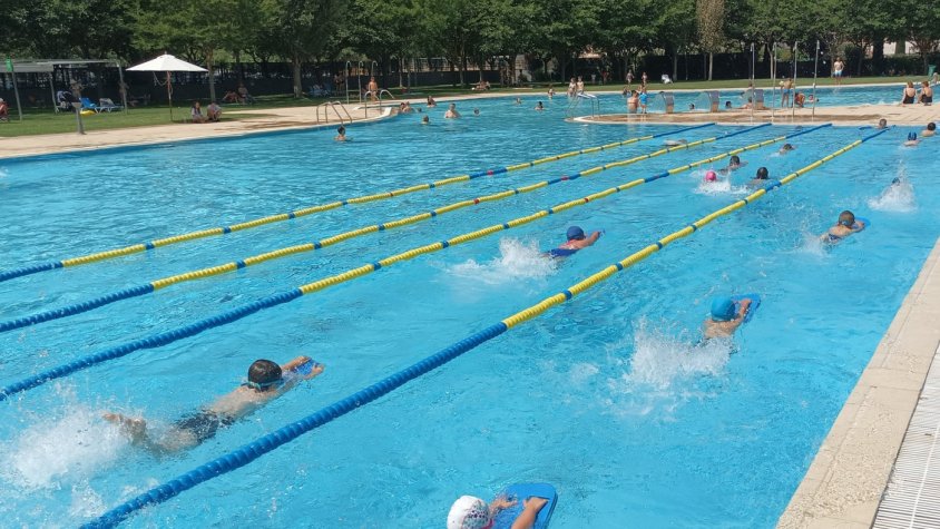Imatge d'arxiu de les piscines d'estiu