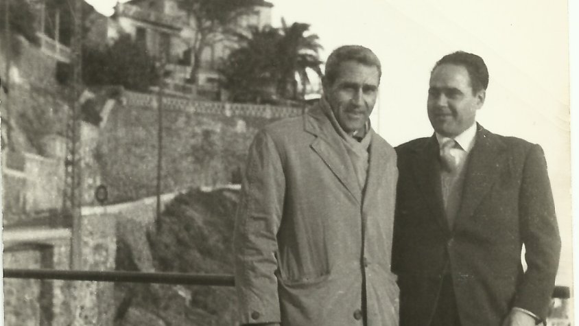 El Josep Minguell amb el seu germà Antonio a França, prop de la frontera als anys 50