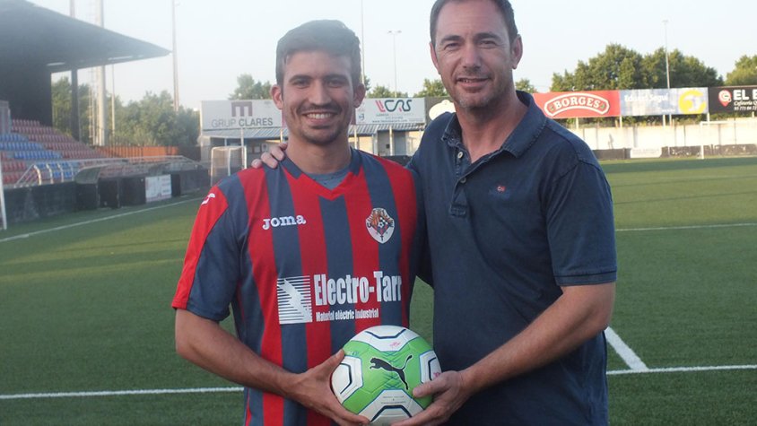 Fotografia amb la qual es va fer oficial la renovació de Salinas